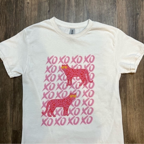 Women’s Short Sleeves Xoxo Tee Shirt White Pink Size S - Picture 6 of 6